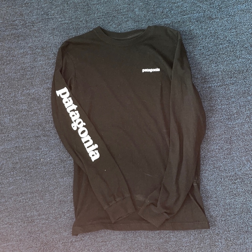 Men’s patagonia long sleeve tee